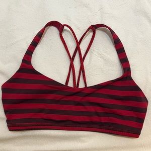 Size 8 Lululemon sports bra